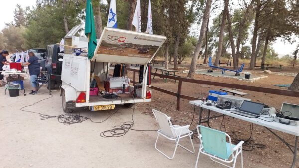 העגלה שסוחבת איתה לב שלם: הפנים היפות של גיבורים קטנים מי שמכיר את הטיולים של…